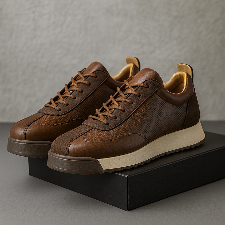 Ανδρικά δερμάτινα sneakers καφέ με διάτρητο επάνω μέρος και κορδόνια